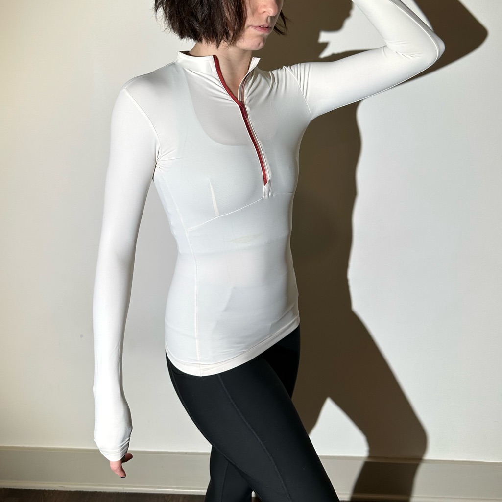 Vaara Work Out Top. With Zipper And Maroon & Pink Stripes.